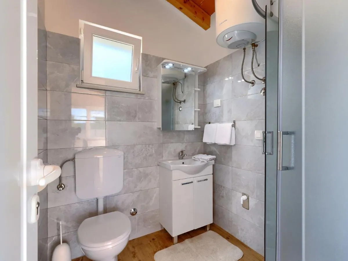 Trget Holiday Home Villa Dina By Interhome